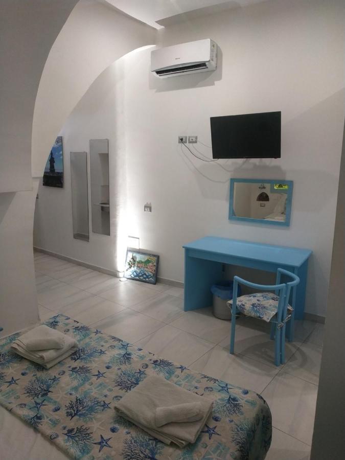 Suite Sul Mare Giardini Naxos Exterior photo