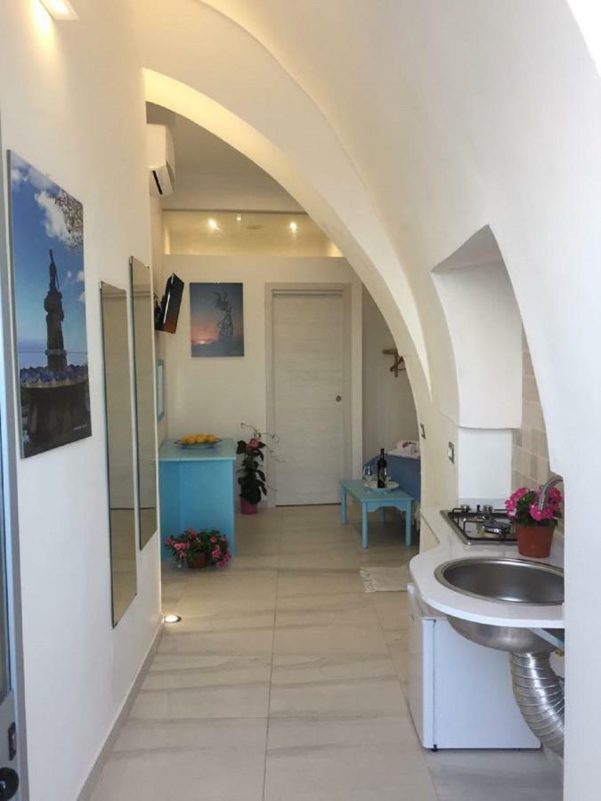 Suite Sul Mare Giardini Naxos Exterior photo